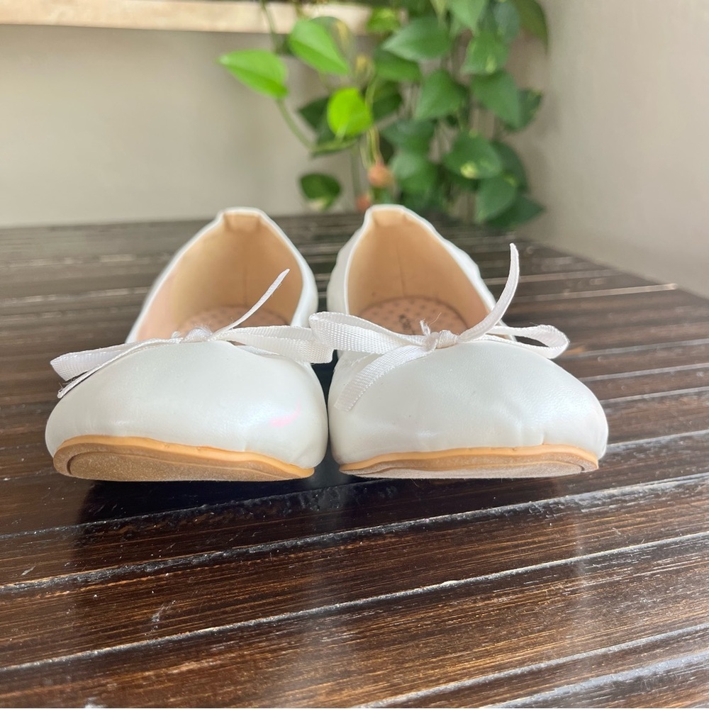 NORDSTROM Kids Elise Ballet Flat In White NEW - Picture 7 of 13